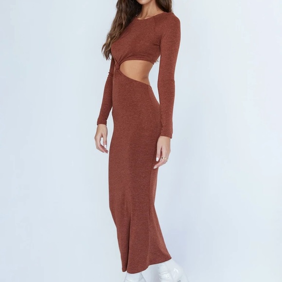 LUCA LONG SLEEVE MAXI DRESS BROWN - Picture 3 of 5